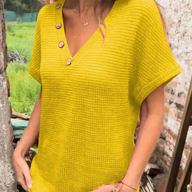 Adina™ elegant V-neck sweater with short sleeves and buttons