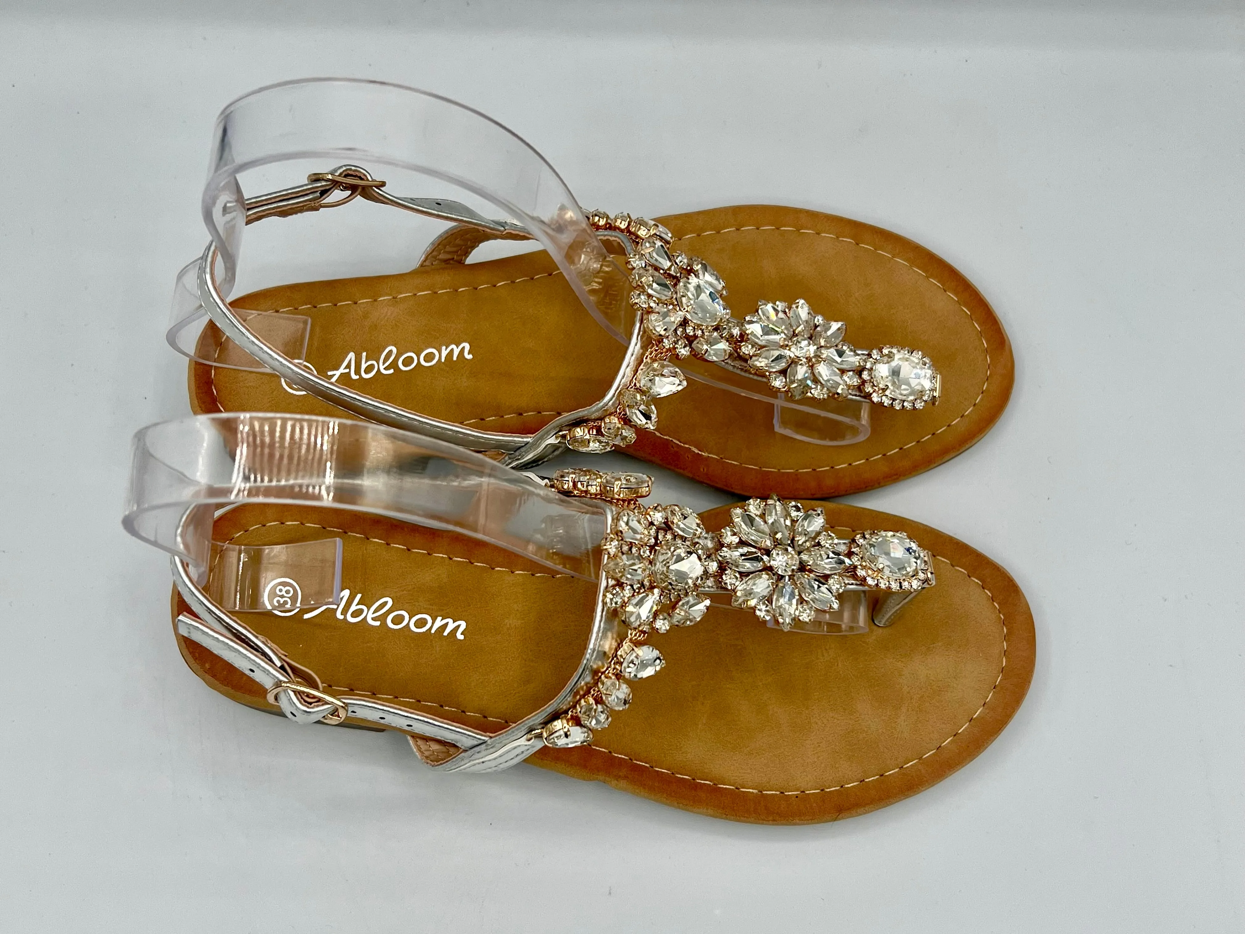 Ariana sandals