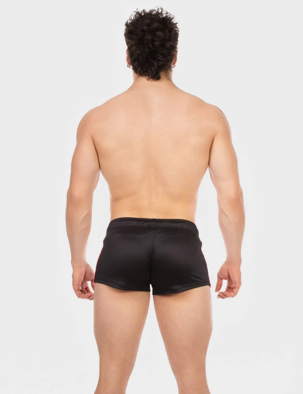 Barcode Berlin Timur 2.5" short black/pink