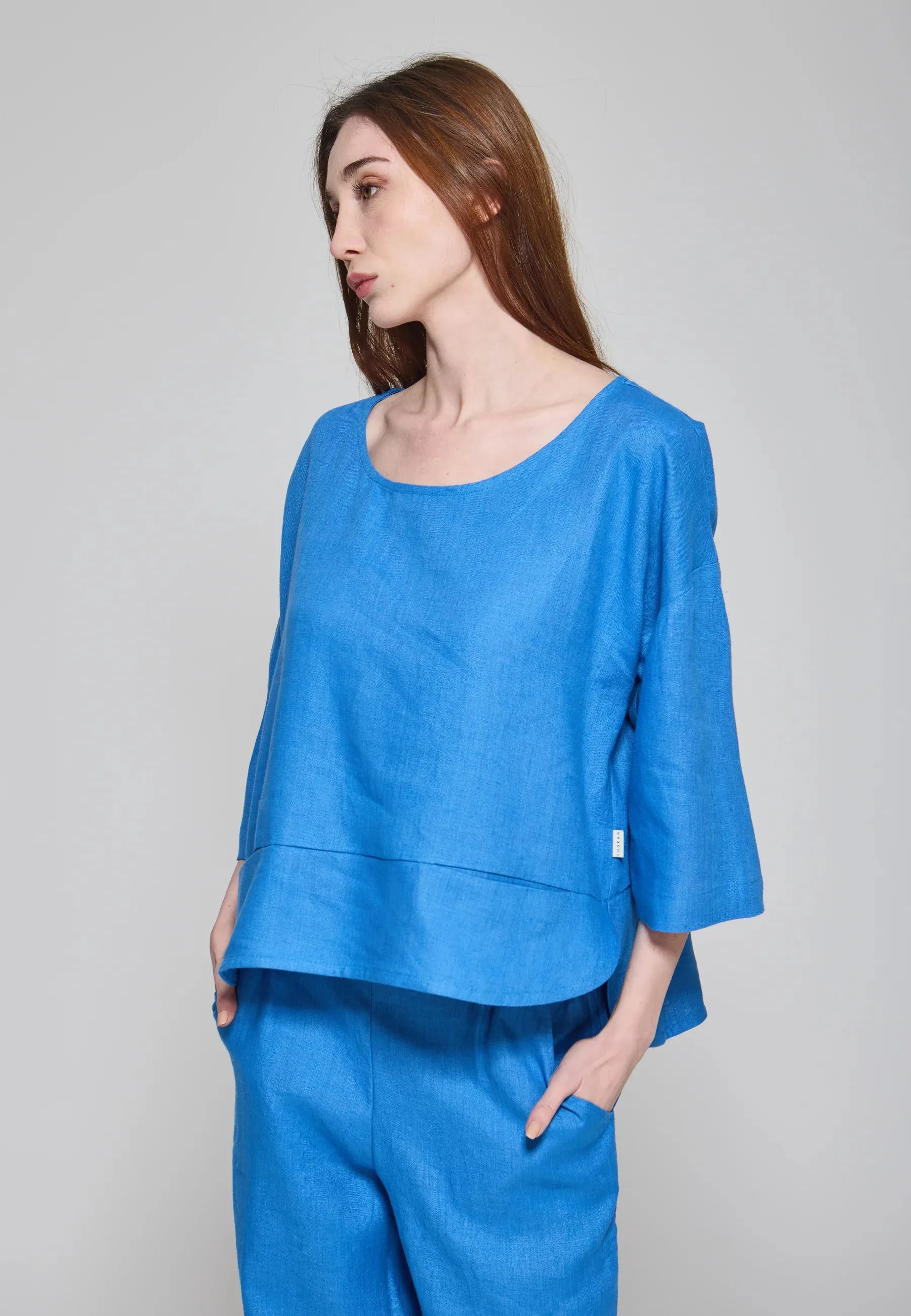 BRIZA – Relaxed Linen Blouse with Pocket Detail
