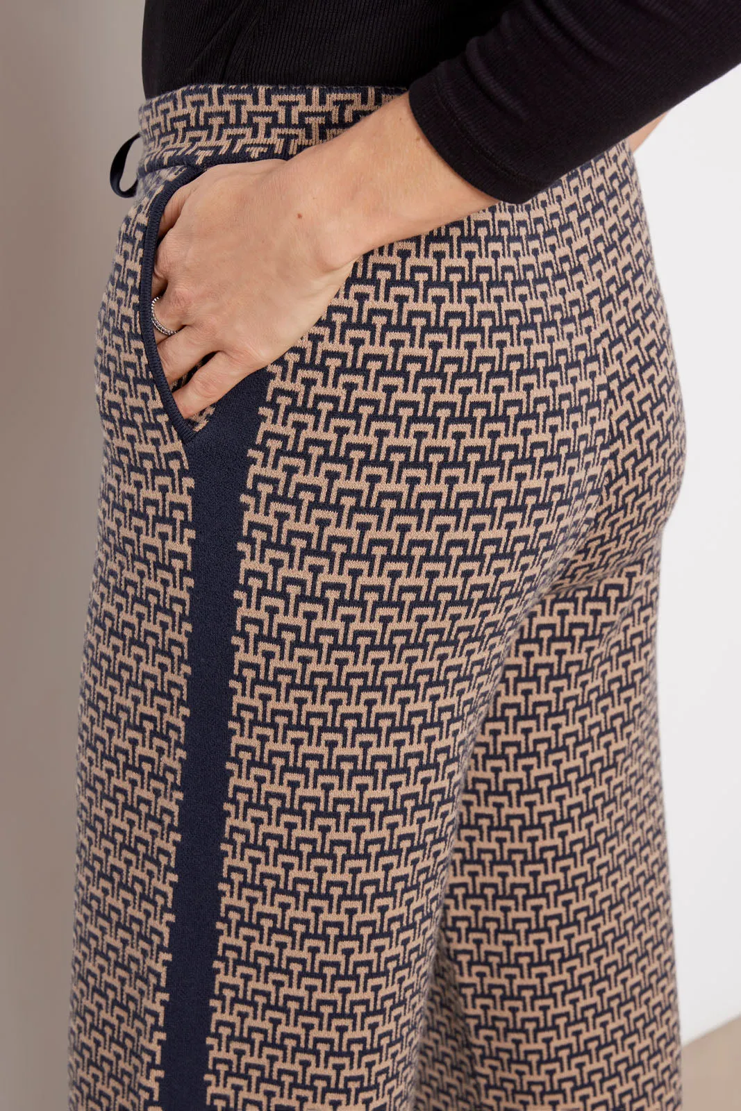 Castilla Juniper Knit Pant