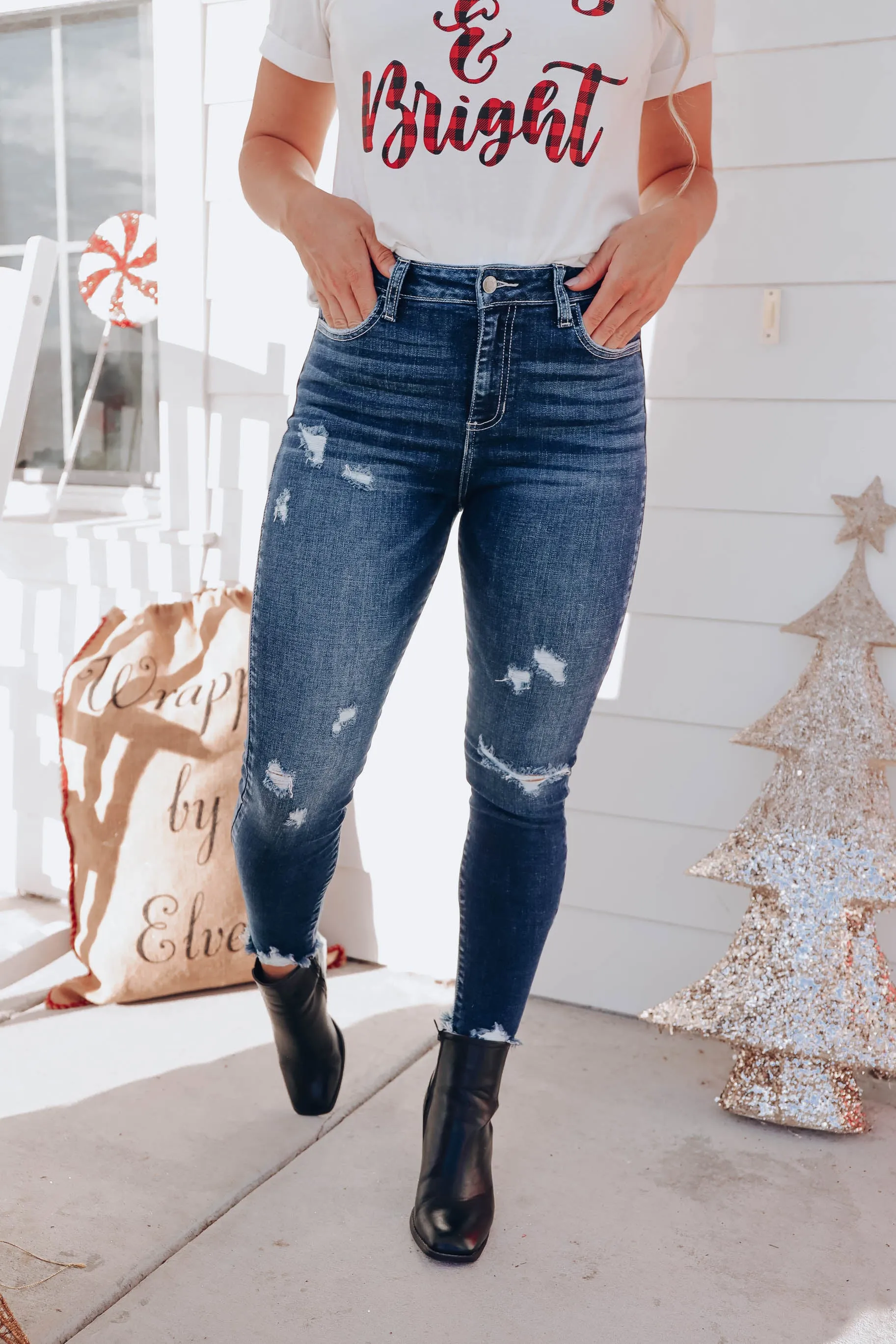 Celina Fray Hem Crop Jeans