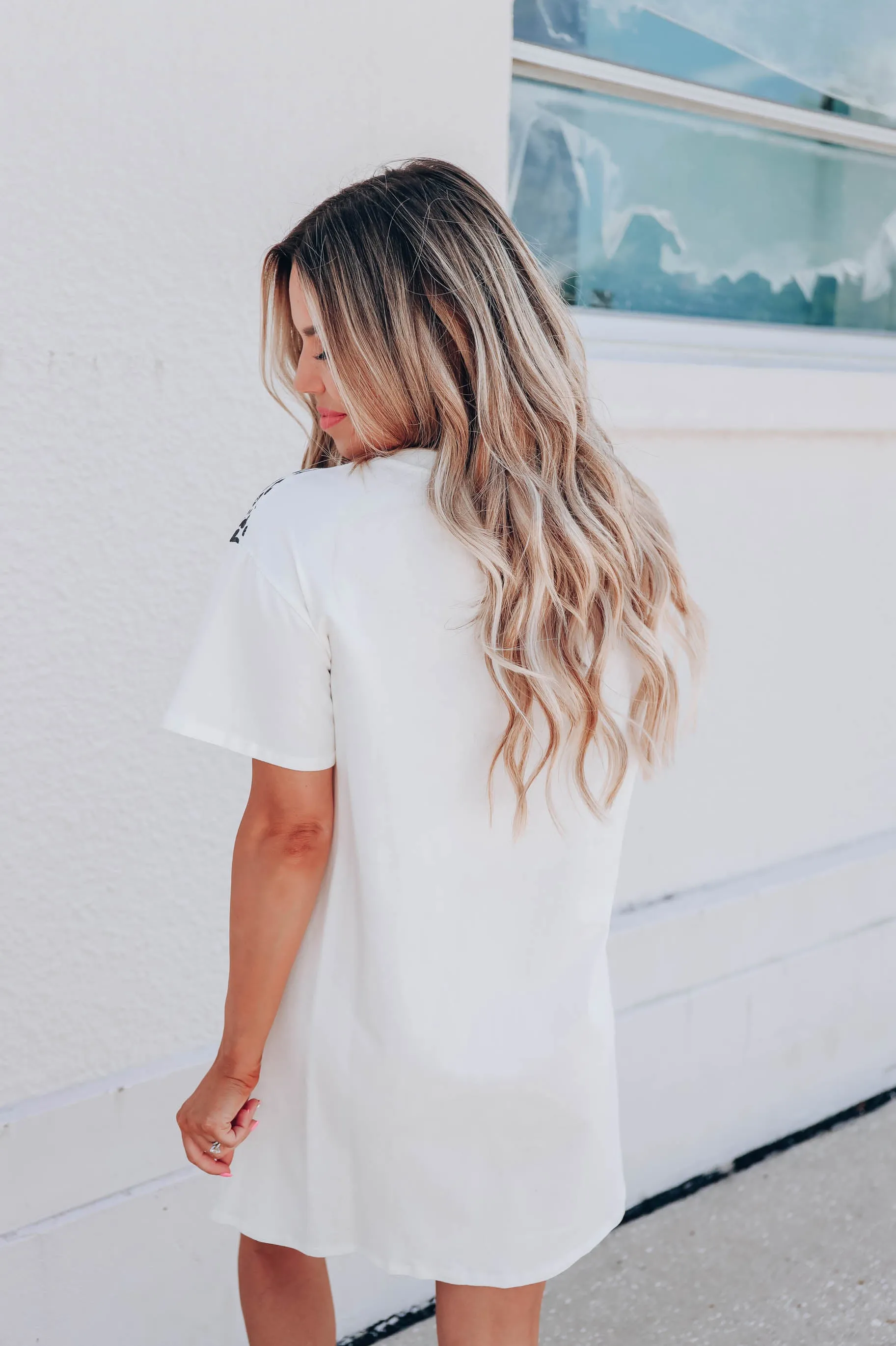 Cheetah Graphic T-shirt Dress - White