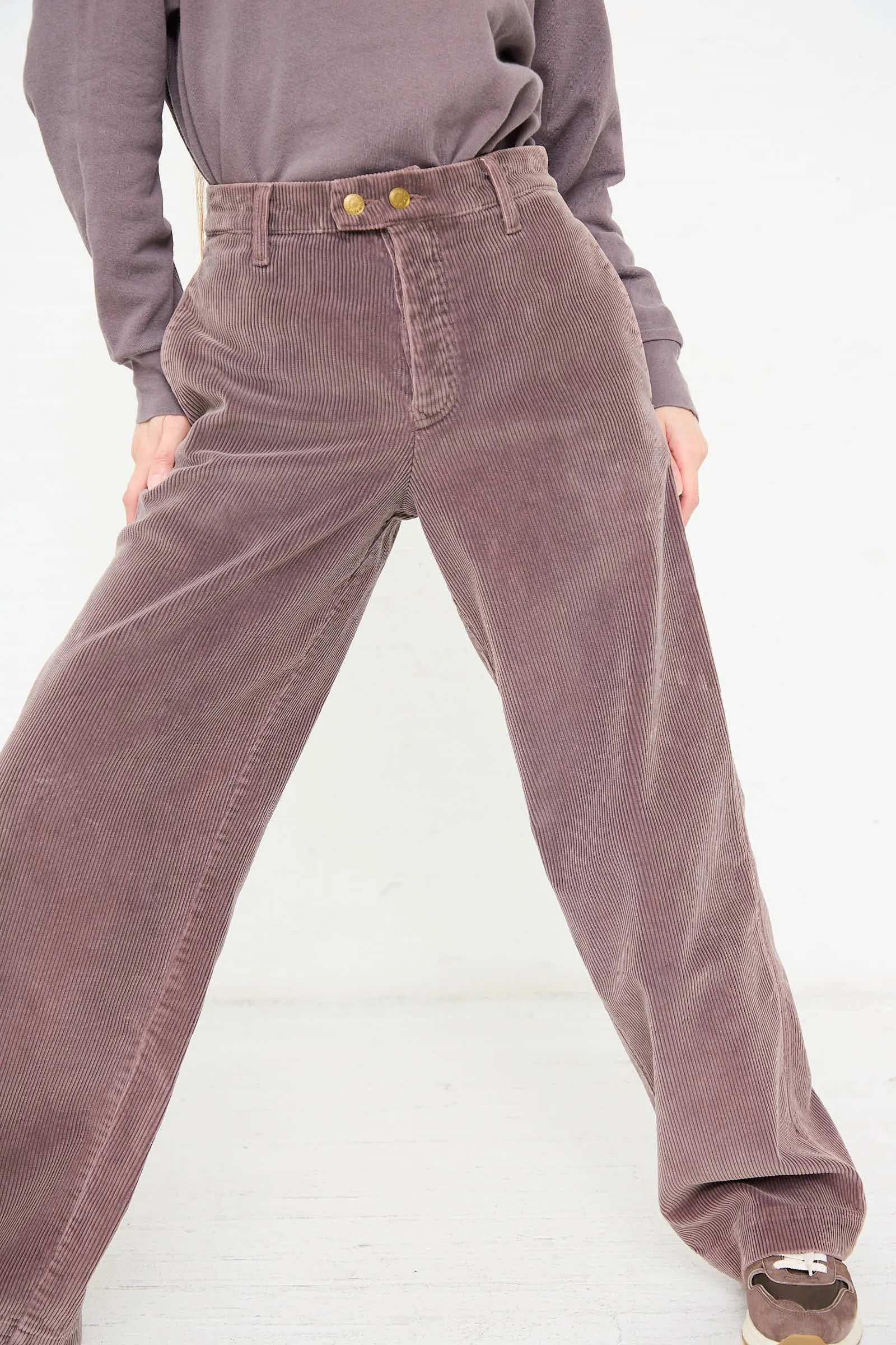 Corduroy Chino in Tess Overdye