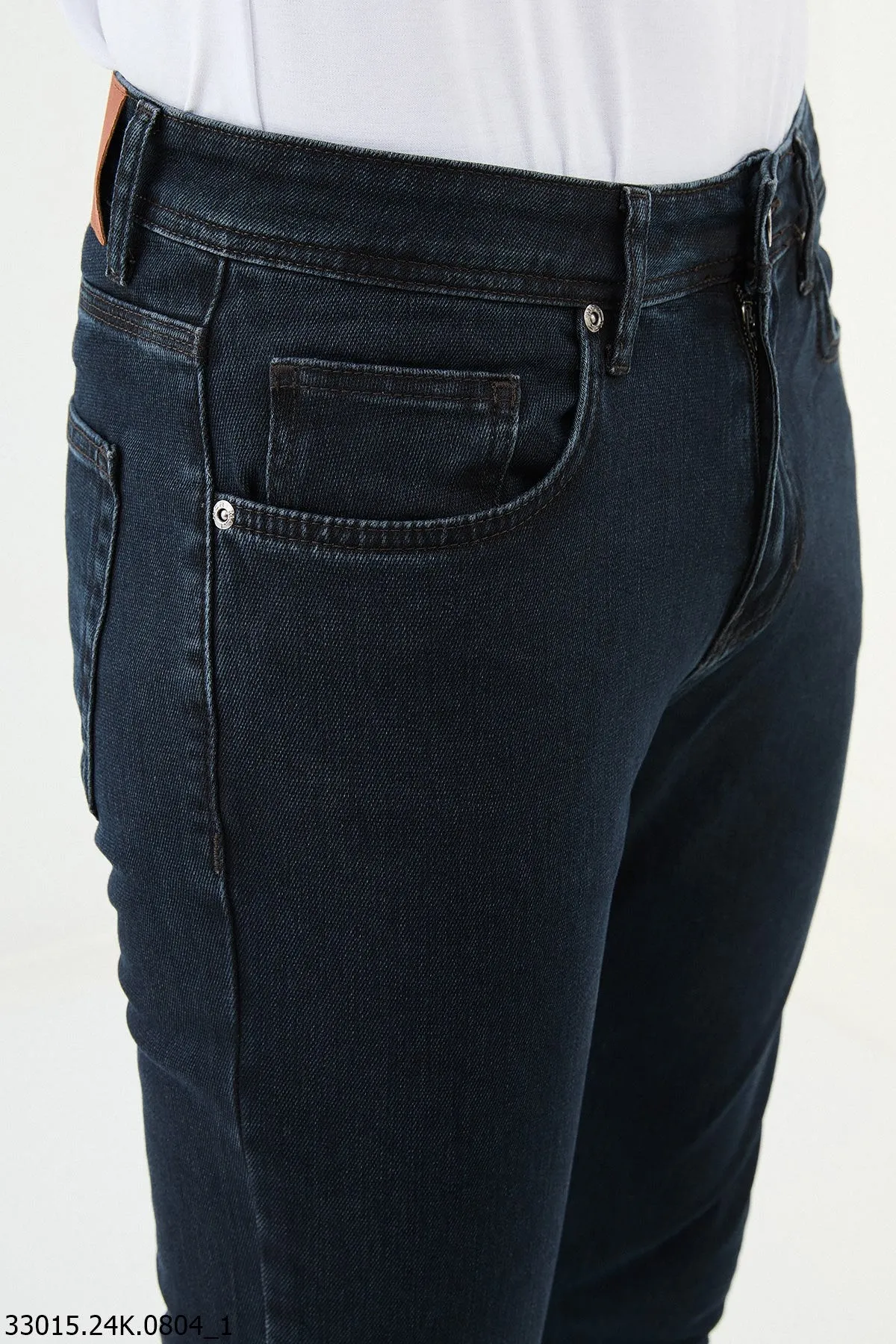 HolloMen Dark Blue Slim-Fit Denim Jeans.