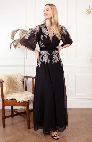 Hope & Ivy- The Tabby Embellished Maxi Dress in Black