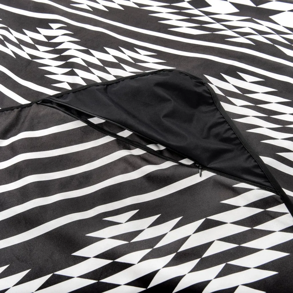 Maze Quick Dry Park Blanket