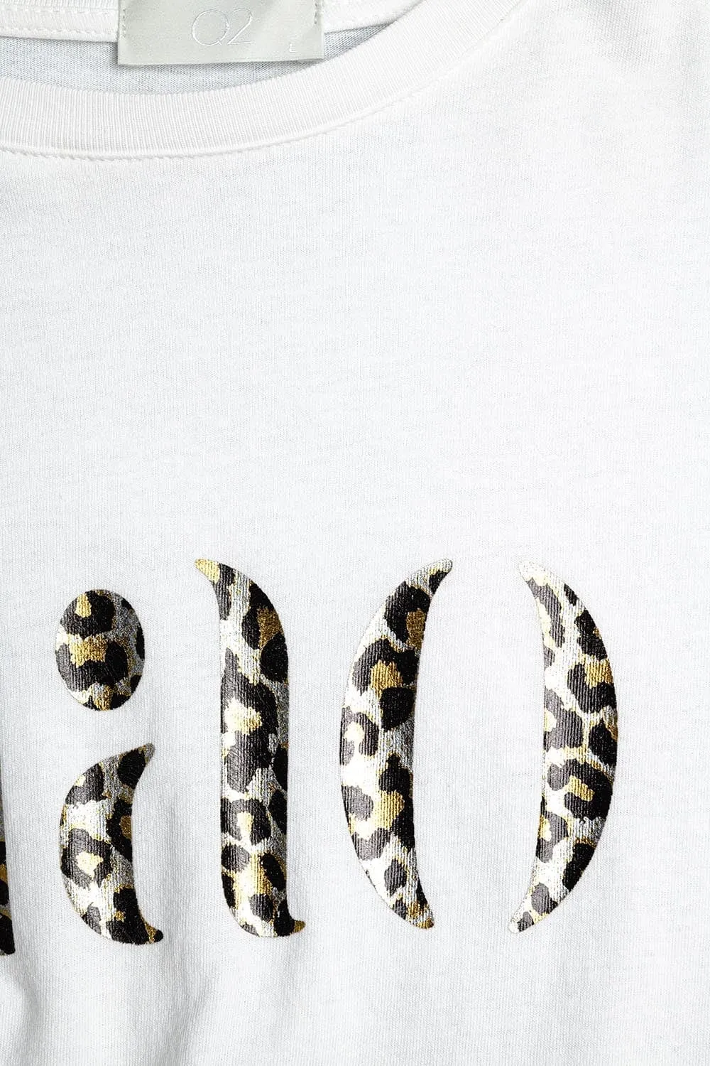 Relaxed White T-Shirt With Ciao In Leopard Print