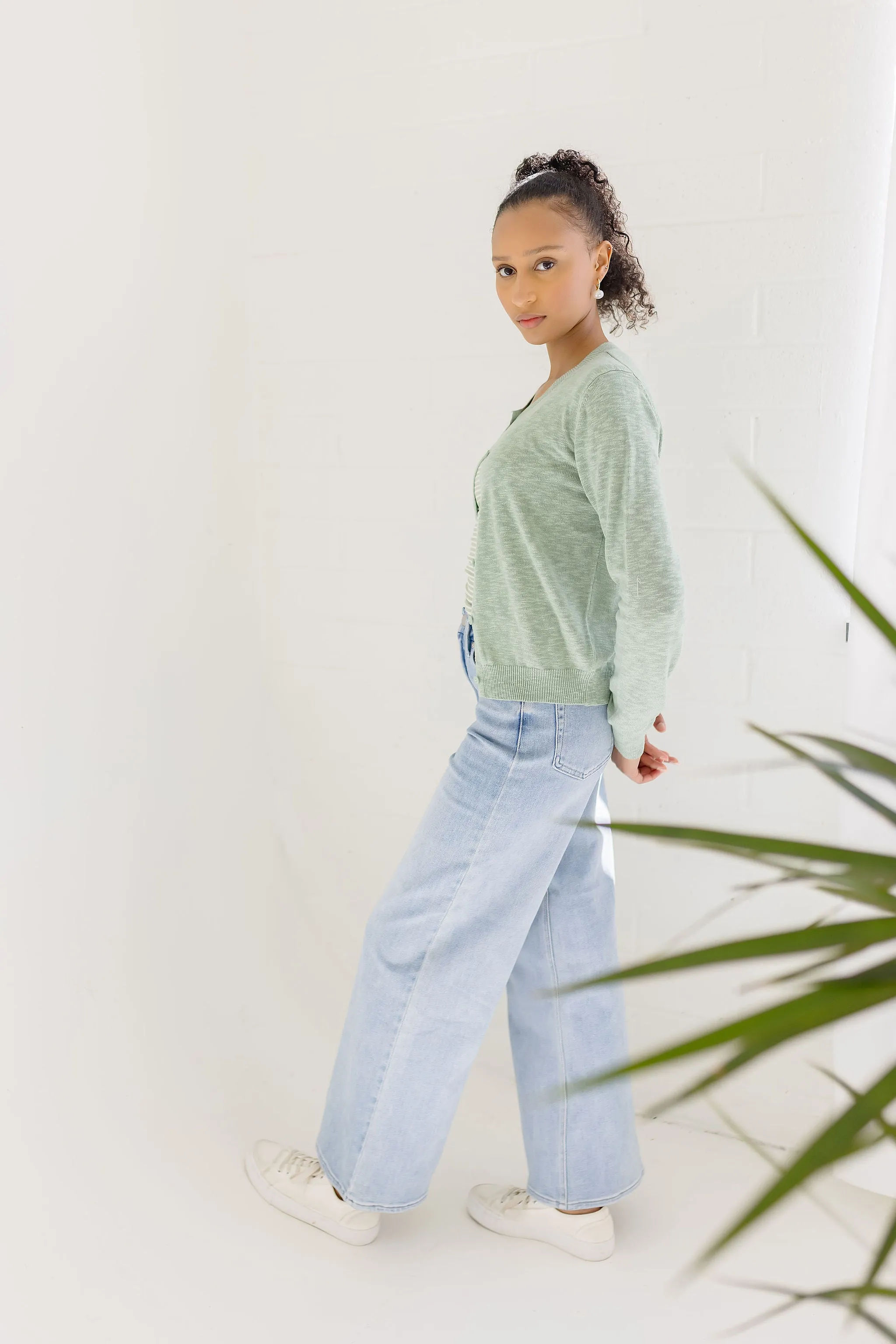 Remi Long Sleeve Button Down Cardigan Green