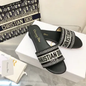 SE850 DR Dway Slippers / Size5-11