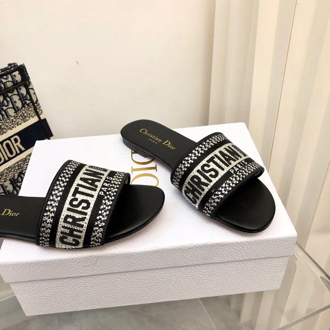 SE850 DR Dway Slippers / Size5-11