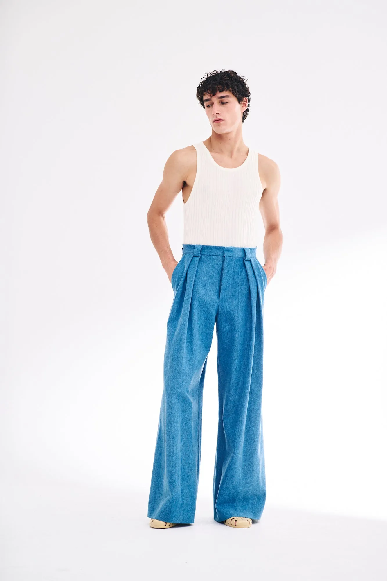 Wide Leg Trouser